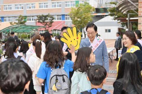 [지선 레이더] 임종식 경북교육감 예비후보, 이주배경 학생 학교 적응에 태권도 활용 공약