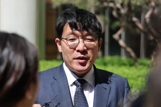김상민 2심 징역형 집유…'김건희 청탁' 유죄로 뒤집혀