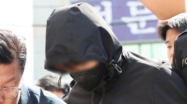 경찰 공개 전…광주 여고생 살해범 신상·사진 '탈탈'