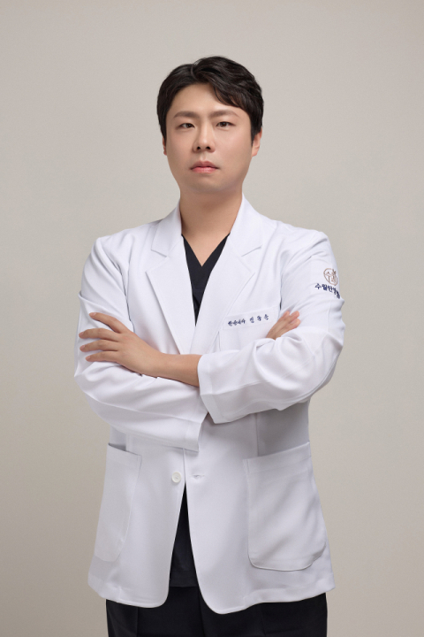 [한방칼럼] 무릎 인공관절 수술 후 재활의 목표와 한방 치료의 역할