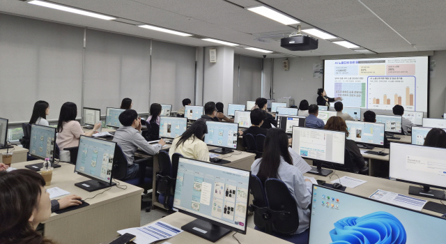봉화군은 지난 6일부터 8일까지 3일간 군청 전산교육장에서 공직자를 대상으로 