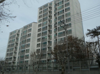 대구광역시 북구 복현동 아파트.