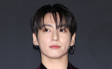 BTS 정국 명의 도용해 380억 편취 中해킹 조직 '국내 송환'