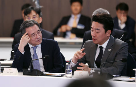 산업평화 심각한 위기 맞은 반도체 산업에 대한 정부 리더십 불안 증폭