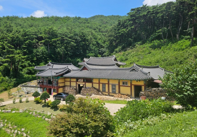 훈민정흠 혜례본 등 기록문화의 중심인 안동 학가산 광흥사