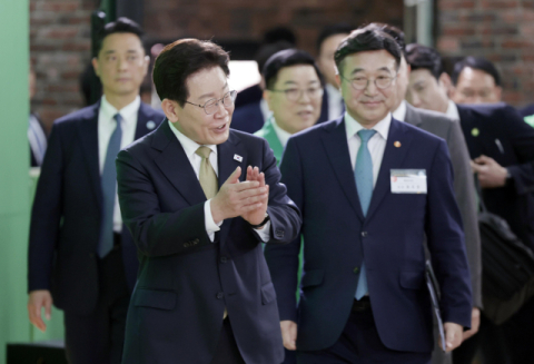 TK신공항 '막힌 실타래' 풀릴까…李대통령, 건설 예정지 직접 찾아 점검