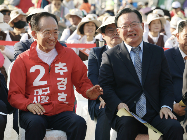 [속보] 대구 김부겸 49.7%, 추경호 49.2%…민주 10 : 국힘 1 : 경합 5 [JTBC 예측조사]