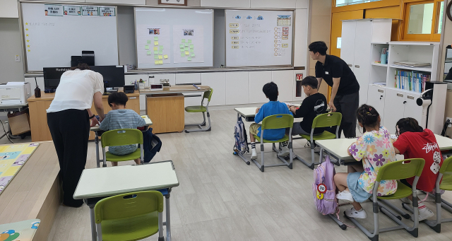 경북교육청 '수업보듬이 자원봉사' 집중력 부족 학생 케어