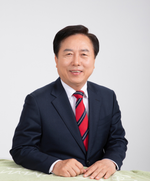 [지선 레이더]권기창 후보, '안동, 글로벌 헴프 제약시장 정조준 규제특구 확대'