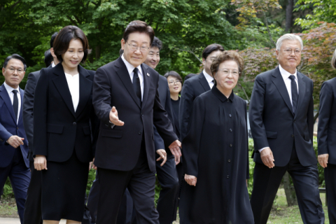 [속보] 李대통령, 노무현 전 대통령 서거 17주기 추도식 참석