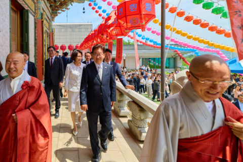 이재명 vs 박근혜…6·3 지선, 전·현직 대통령 대리전 양상 