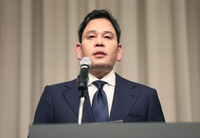정용진 신세계그룹 회장이 26일 서울 강남구 조선팰리스 호텔에서 스타벅스 