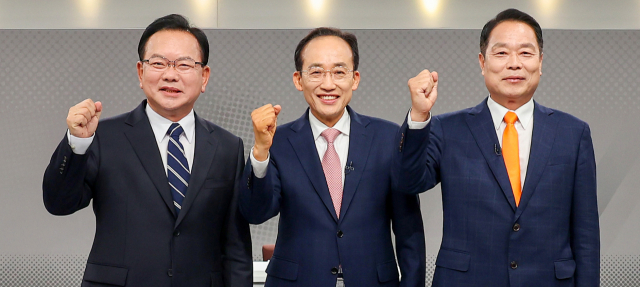 TK신공항 격돌…김부겸 
