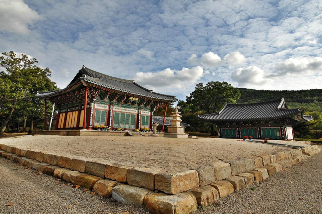 인각사. 군위군청 제공