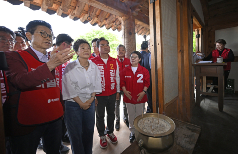 '선거의 여왕' 박근혜, 6·3 지선 '최일선'에…