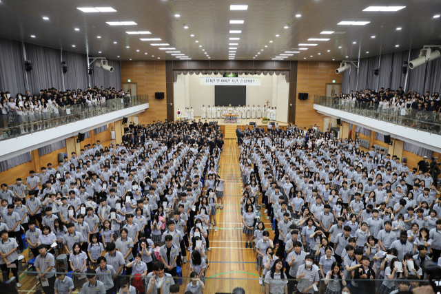 칠곡 순심중·고와 순심여중·고가 개교 90주년을 맞아 기념행사를 열고 있다. 순심고 제공