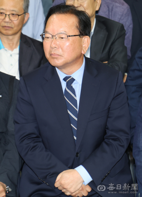 대구 출구조사 '초접전' 양상…김부겸 