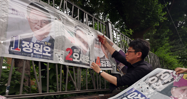 '승부처' 죄다 틀렸다…'진보 편향' 출구조사 결과, 오류 원인은