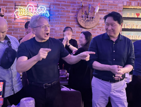 이재용 이어 최태원까지…젠슨 황 이번에도 '깐부 회동'