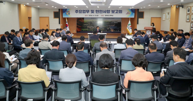 권기창 시장은 5일 별도 행사없이 업무에 복귀해 주요현안을 챙기고 시민 중심 시정 운영에 속도를 높이고 있다. 안동시 제공