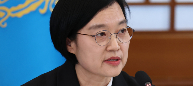 새 국무총리에 한성숙 장관 지명…20년 만의 여성 총리