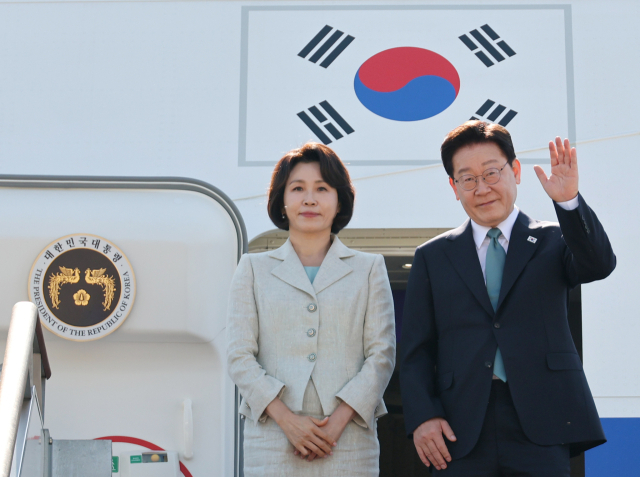 'G7 참석' 李대통령 출국…벨기에·이탈리아·바티칸 방문
