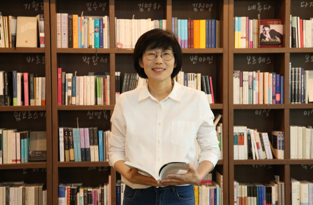 박주연 여행자의 책 대표가 