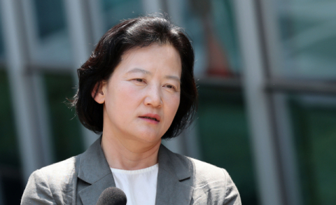'대장동 비판' 정유미, 강등 불복 소송 승소에 