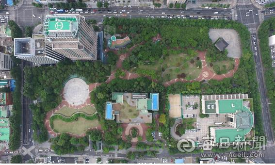 대구 국채보상운동기념공원 전경. 나무와 산책로의 비중이 큰 수림형 공원이다. 매일신문DB