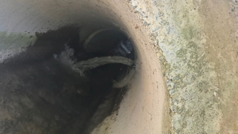 오수관로 역류하자 배관 연결해 우수관로로 오수 방류 