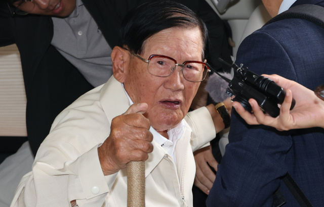 합수본, 신천지 전 간부들 구속영장 청구…'당원 가입 의혹' 수사 본격화