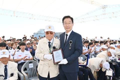 영덕 장사해변 걸으며 학도의용군 회상… 경북교육청 호국길 걷기 성료