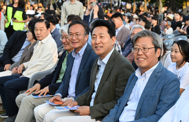 오세훈 서울시장이 13일 여의도 한강공원에서 열린 