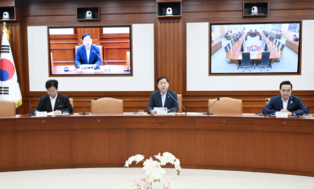 구윤철 부총리 겸 재정경제부 장관이 19일 서울 종로구 정부서울청사에서 열린 