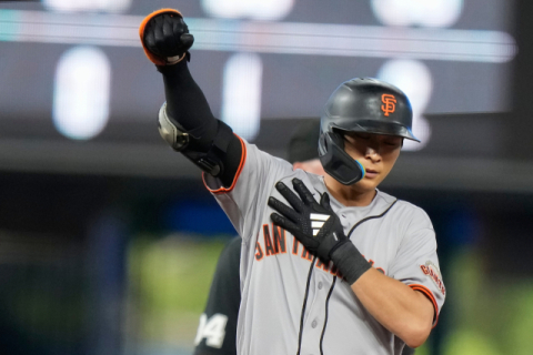 MLB 이정후, 2루타 2개로…'1리 차'로 타격 1위 로페스 추격