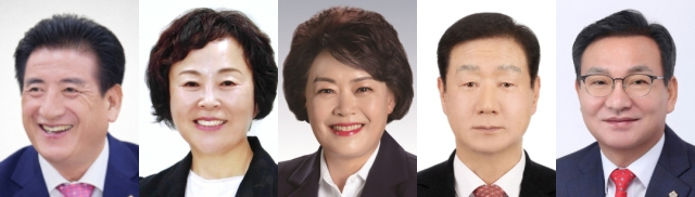 왼쪽부터 대구시의회 박창석(군위), 이영애(달서구1), 이태손(달서구4), 임인환(중구1), 하중환(달성1) 시의원. 대구시의회 제공