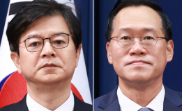 홍보 성기홍·민정 한찬식 등 靑 참모 인사 단행 '국정 쇄신'