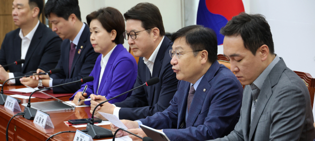 공천권만 눈독, 정부 견제는 뒷전인 국민의힘