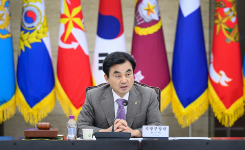 '안규백 국방장관 탄핵' 청원 5일 만에 12만명 돌파…