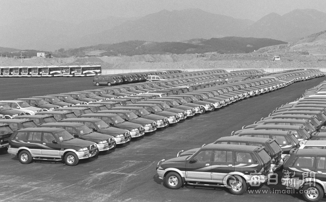 1996년 3월 6일 대구 달성군 소재 쌍용자동차 구지 출고 사무소 개소식 현장. 매일신문DB