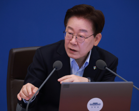 李대통령, 부산 어선충돌 사고에 