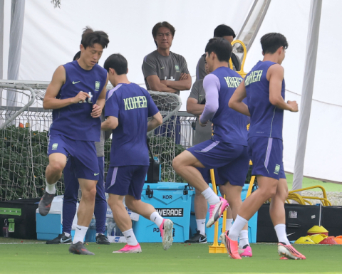 韓 32강 가능성 더 멀어져…에콰도르, 독일에 역전승