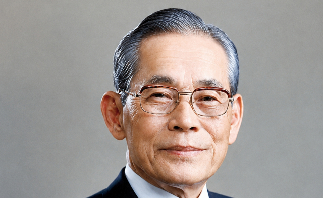 巨人 이병철의 '반도체'와 '미디어'…AI 시대에 갈라진 명암