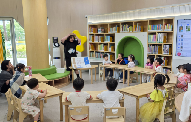 지난 27일 영진전문대학교 학생들이 지역 영유아 가족을 위한 체험행사인 