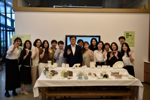 '뚜비' 활용한 도자기 공예품 한자리에…뚜비 도자 워크숍 2기 품평회 개최