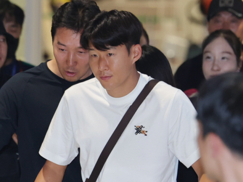 손흥민, 귀국길 첫마디 