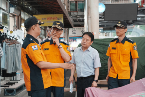 신임 김태한 대구소방안전본부장…취임식 대신 서문시장 안전점검