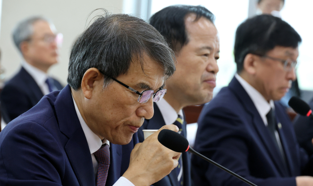 노태악 전 중앙선거관리위원장이 1일 국회에서 열린 