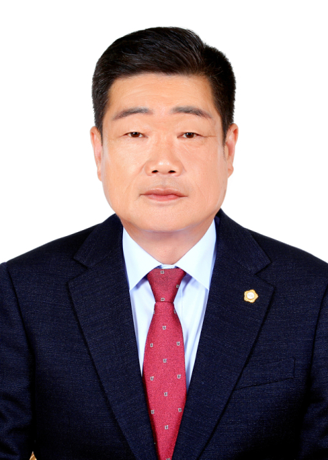 제10대 영양군의회 홍점표 의장, 신승배 부의장 선출