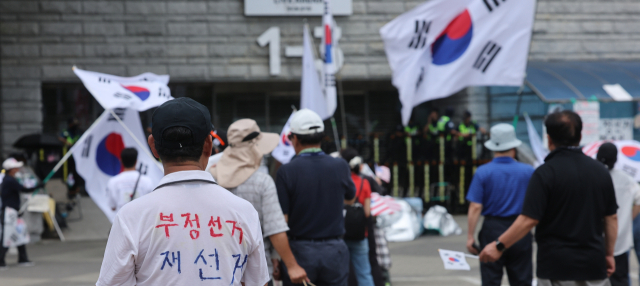 잠실 개표소 투표용지 이송 전 검증, 9시간·5천만원 든다